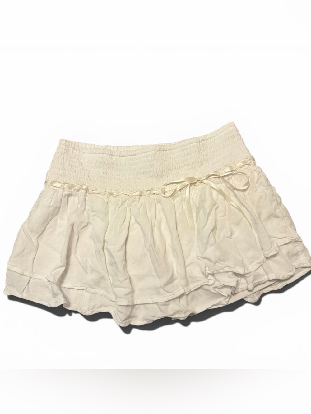 Hollister Smocked Tiered Mini Skort White Small, Mini Skirt w/ Shorts, Mid-Rise